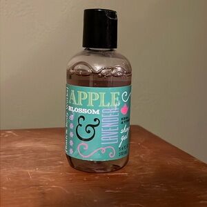 Apple blossom shower gel
